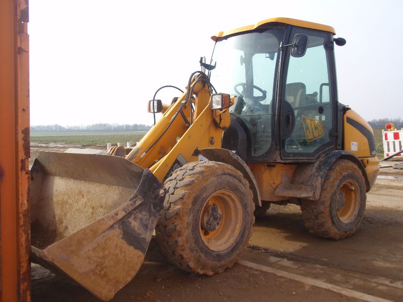 Blandfort JCB 406[2].jpg