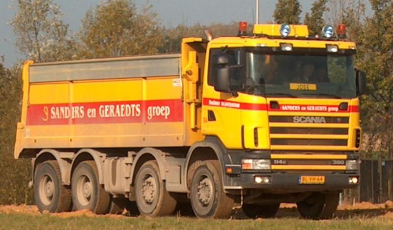 Scania R 114 CB 8x4 HZ 380 S&G Hamanz Randweg Sittard.jpg