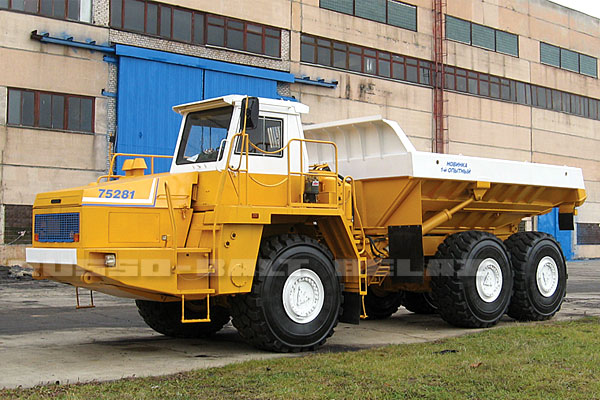 Belaz 7528-1.jpg