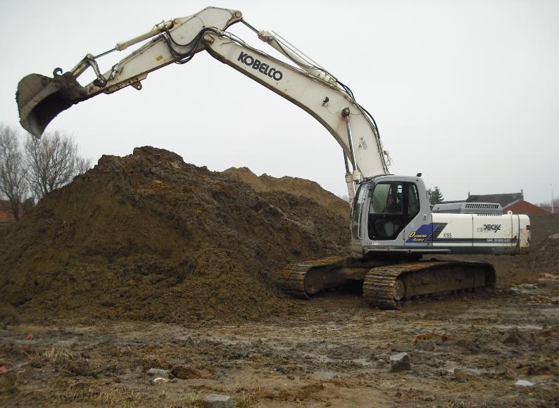 kobelco330da.jpg