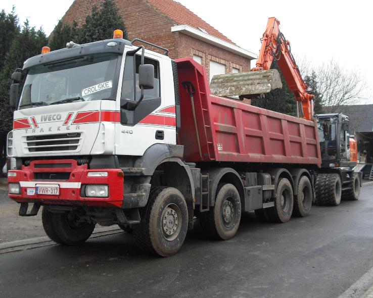 iveco trakker 440.jpg