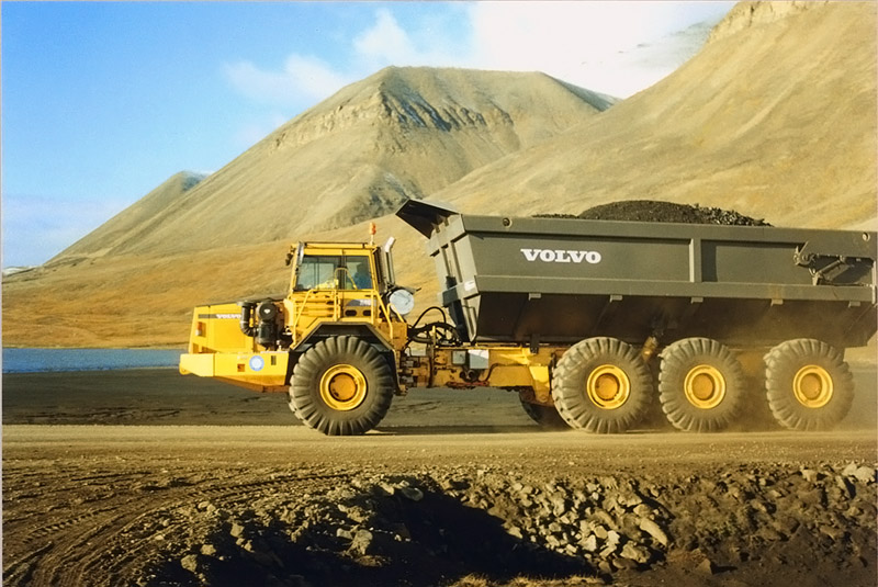 VOLVO_A40_70T002.jpg