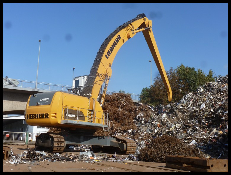 liebherr kaatsch 076-border.jpg