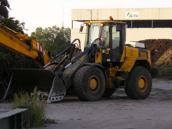 JCB 412 groen FRL.jpg