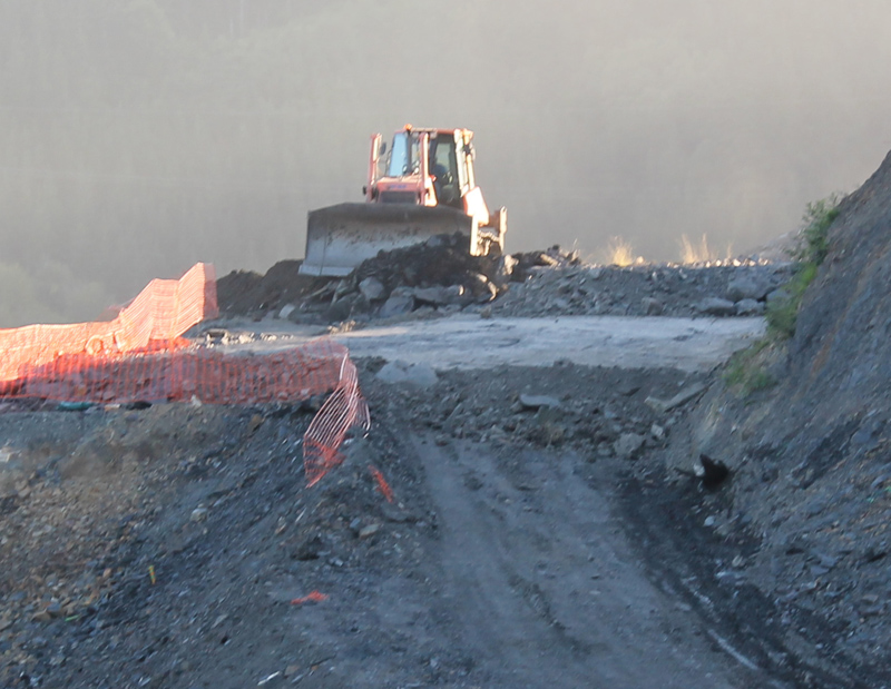 bulldozer  IMG_0702.jpg