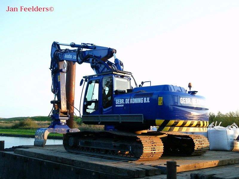 Hitachi zxs 250lc , Gebr De Koning BV