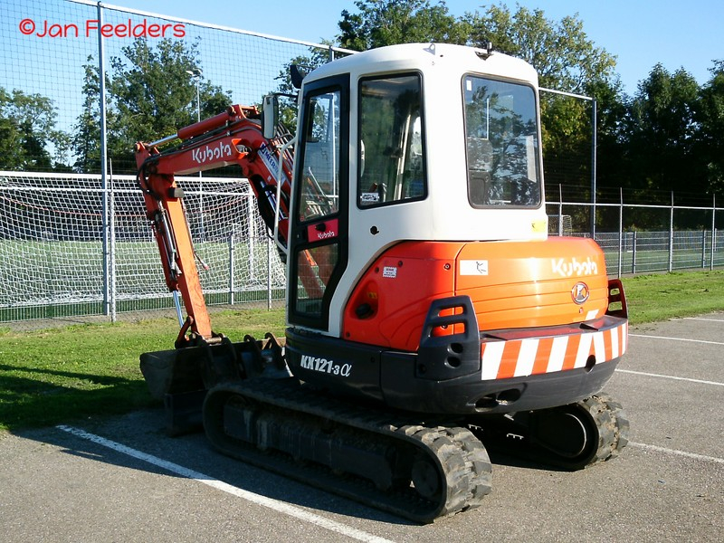 Kubota kx 121-3