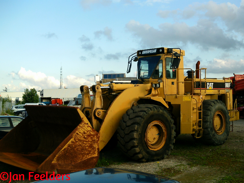 Cat 988F.jpg