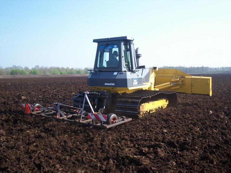 D41P met cultivator  5.jpg