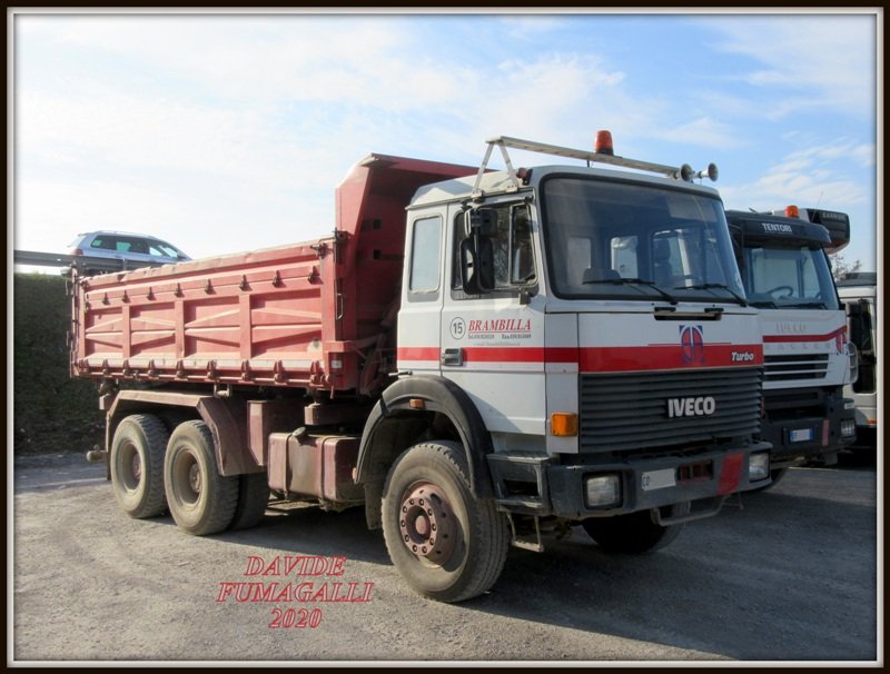 Iveco 330-36 Brambilla.JPG