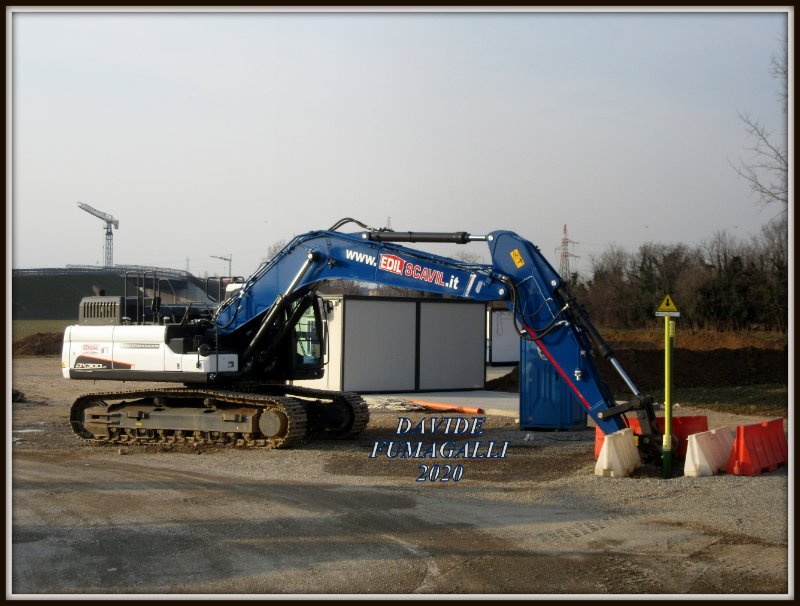 Doosan DX300 Edil Scavil 001.JPG