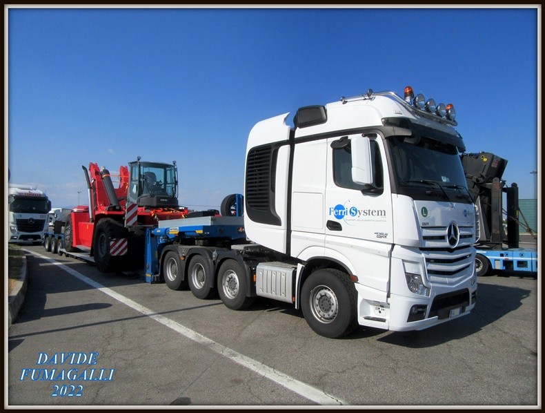 Mercedes-Benz Actros MP4 4163 Ferri System (1).JPG