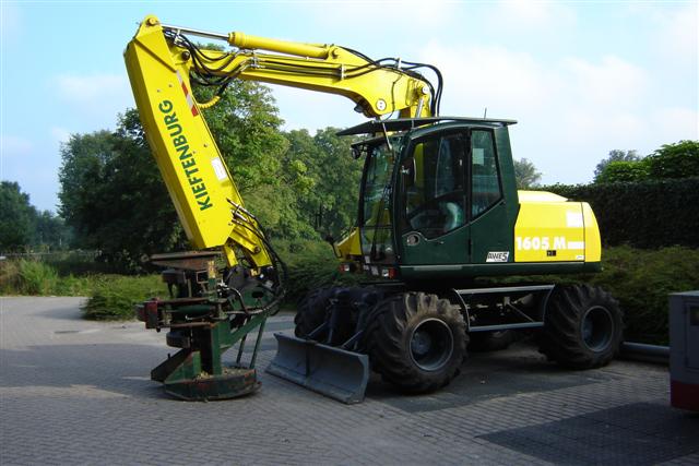 Terex 1605 M 001 (Small).jpg