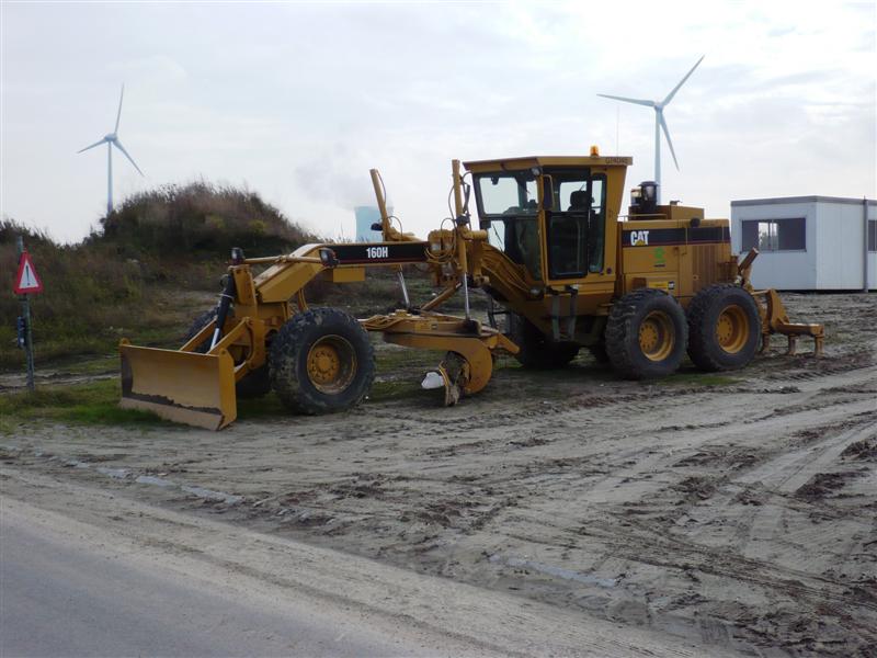 160H DREDGING (Medium).JPG